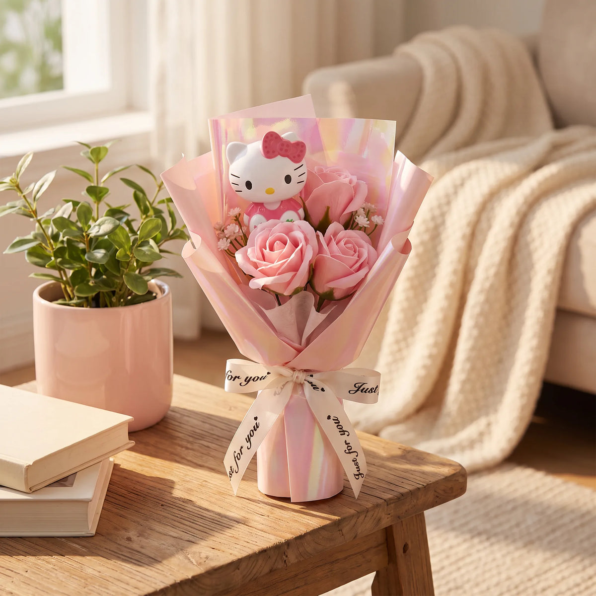 Bouquet de roses artificielles Hello Kitty, en situation