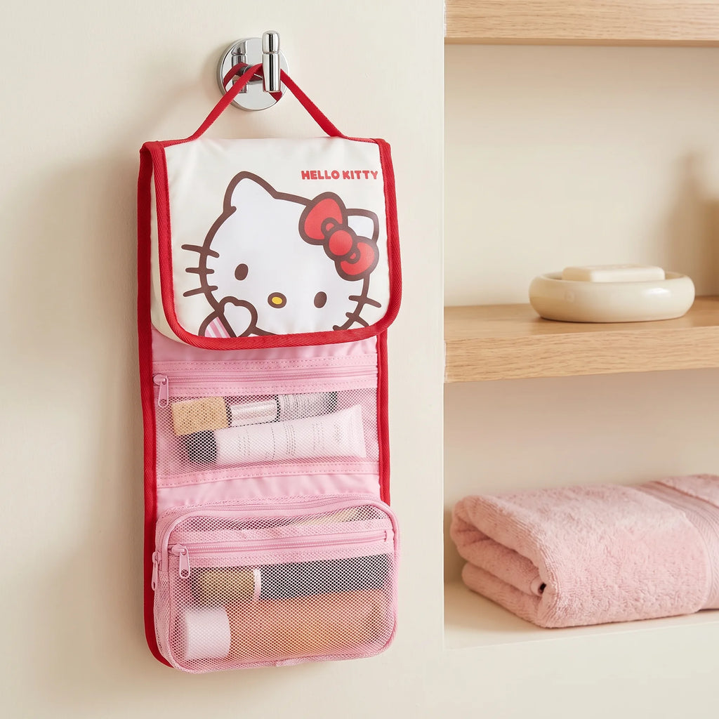 Trousse de toilette dépliable Sanrio Characters, en situation