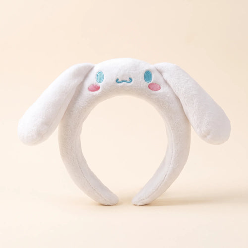 Bandeau spa en peluche Cinnamoroll, My Melody, Pompompurin ou Kuromi, vue studio