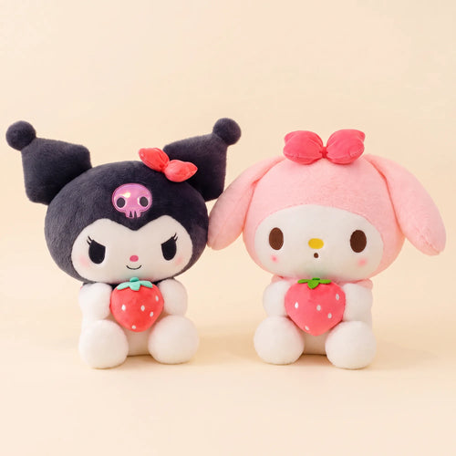 Peluches Kuromi et My Melody fraise 25 cm, vue studio